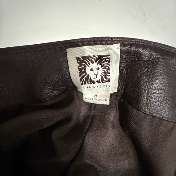 Anne Klein Brown Leather Skirt Size 8 - Picture 4 of 14